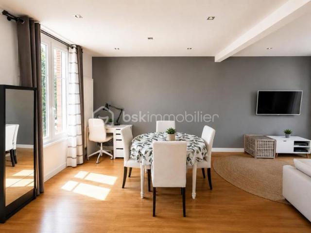 COUP DE CŒUR À AULNAY SOUS BOIS – MAISON INDIVIDUELLE 3 CHAMBRES – GARAGE – JARDIN – GRANDE TERRASSE – À MOINS DE 10 MINUTES À PIED DE LA GARE