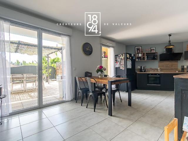 COUP DE CŒUR – Appartement T3 avec grande terrasse au cœur de Meyreuil