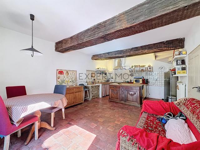 Coup de cœur assuré au cœur de Tournus ! 57m² Tournus