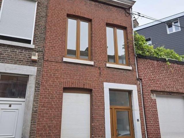 Coup de cœur au Longdoz Maison 2 chambres rénovée