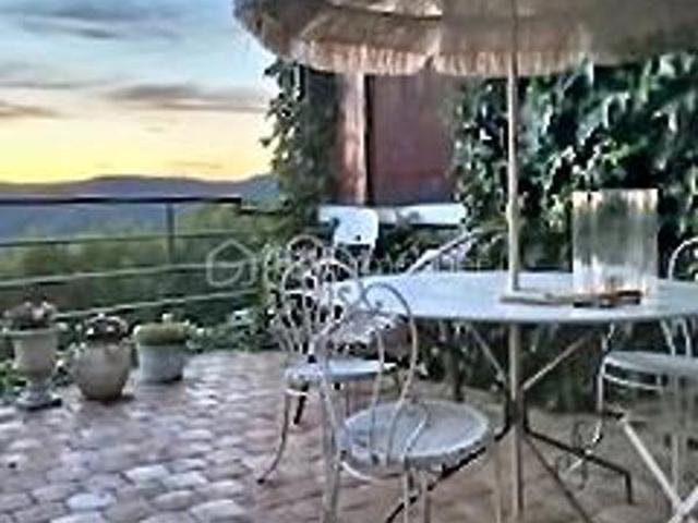Coup de cœur: Ensemble de 3 maisons de caractère aux portes des Cévennes
