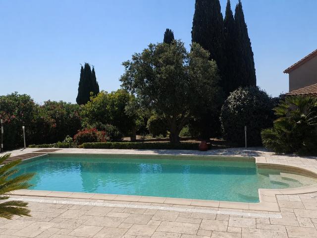 Coup De Cœur Maison 210 m2 Vue dégagée Piscine Terrain arbor. 215m² Ouveillan