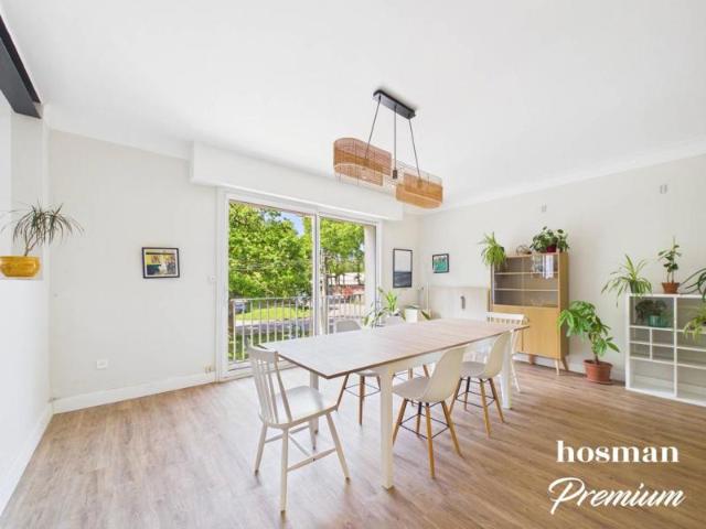 Coup de coeur ! Maison de 203.0 m2 avec vue sur la Chézine 6 chambres avec jardin et garage Quartier Chezine Procé
