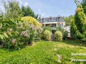 Coup de coeur Maison partagée 6 pièces de 220m² carrez 326m2 habitable terrasses, jardin, dépendance, parkings, sauna Quai du Barrage, Joinville le Pont