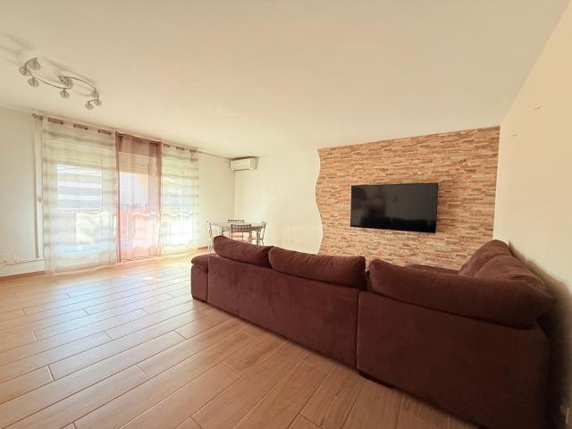 Coup de coeur appartement meublé T3 avec garage, secteur Shakespeare !