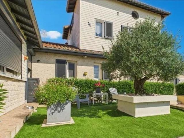 Coup de coeur assuré – Maison familiale de 234 m² avec piscine – Prestations rares – À 8 min de Bellac