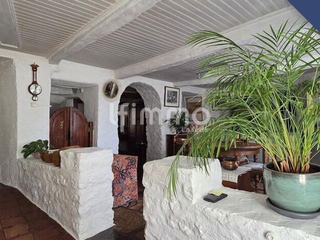 Maison de caractère en pierre d'environ 180m2 avec terrain arbor