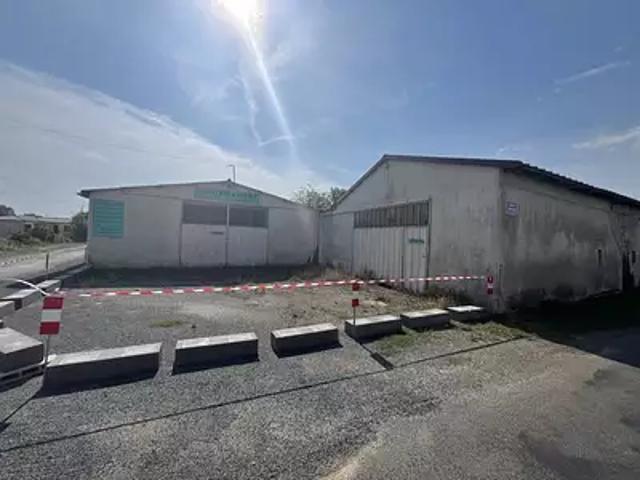 Courcôme 16240 Achat / Vente maison 1 pièce t1 parking