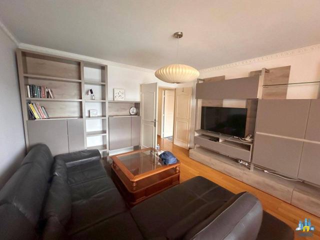 COURBEVOIE – SQUARE HENRI REGNAULT | T3 MEUBLÉ 75,74 M² | VU