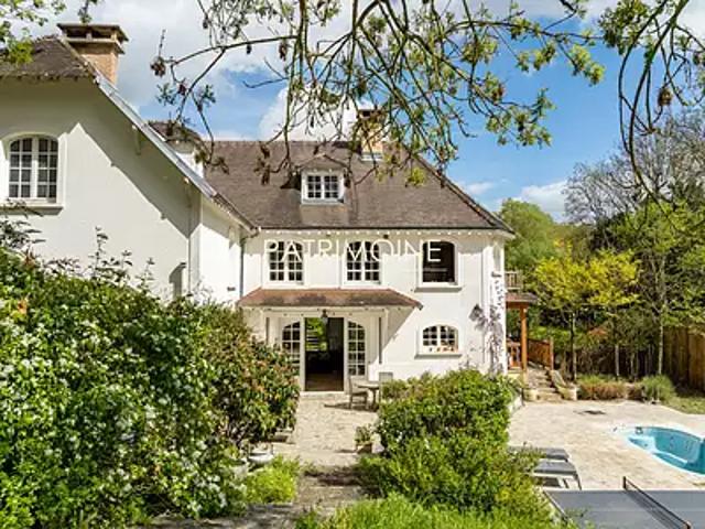 Courgent 78790 Achat / Vente maison 9 pièces t9 au dernier étage piscine