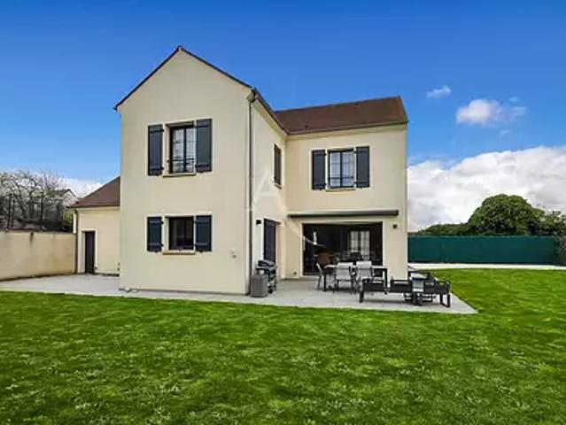 Courdimanche 95800 Achat / Vente maison 10 pièces t10 au dernier étage