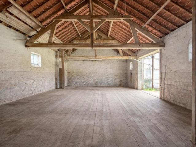 COURDIMANCHE 95 Grange 121m² à aménager