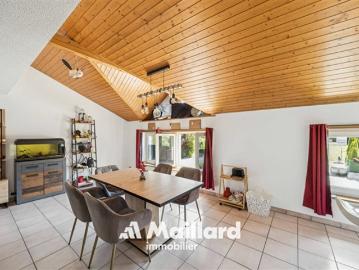 Courfaivre – Ruhige Wohnung mit Parkplatz und Garten