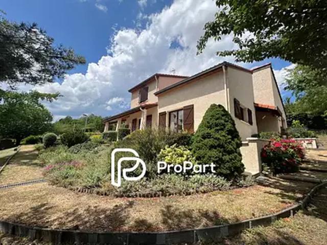 Cournon d'Auvergne 63800 Achat / Vente maison 7 pièces t7
