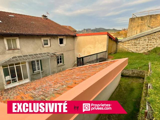 Cours 69470 Extérieur, garages et dépendances