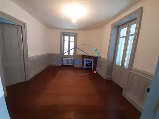 Cours 69470 Location appartement 4 pièces t4