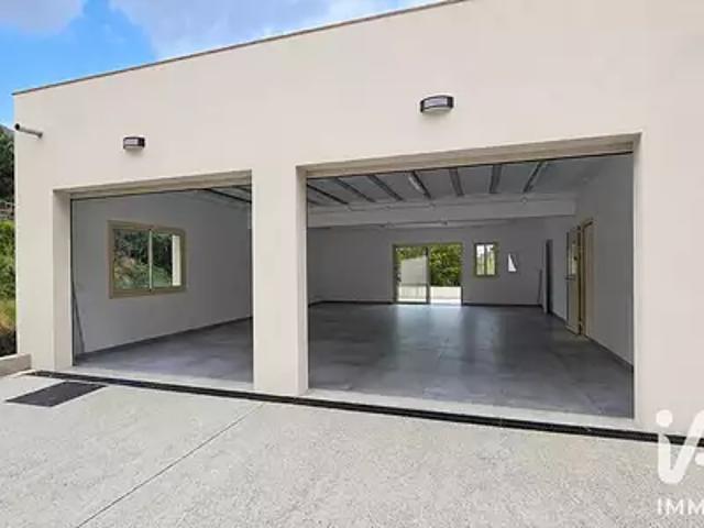Coursegoules 06140 Achat / Vente maison 5 pièces t5 terrasse parking