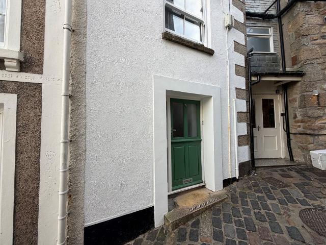 Court Cocking, St. Ives TR26, 1 bed cottage to rent, £1,100 pcm | PrimeLocation