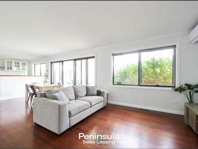 Court Location Enjoy outdoor living