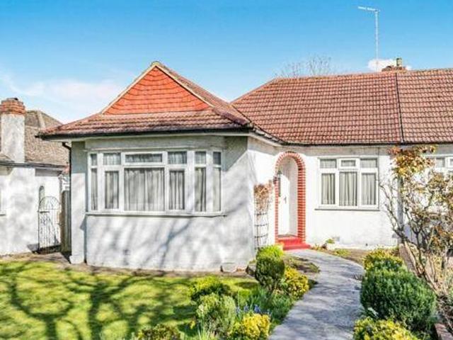 Court Road, Orpington, 3 Bedroom Semi detached