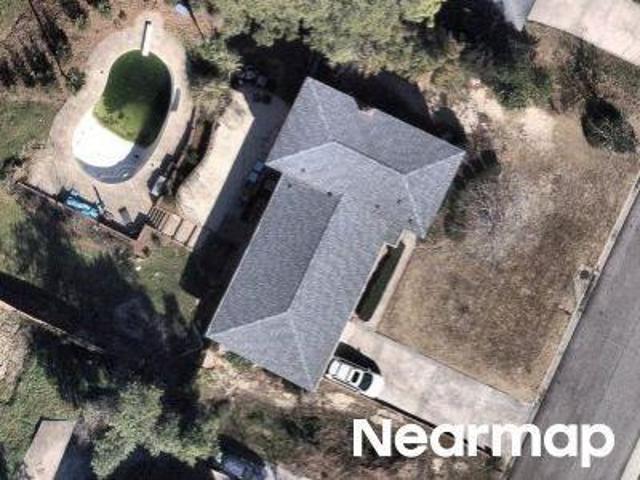 Courtney Dr