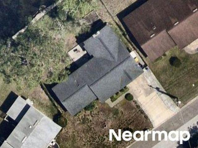 Courtney Dr
