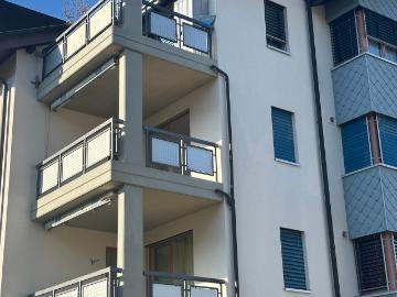 Courtepin 1,5 Zimmer mit 33,6 m², überdachter Balkon, Tiefgarage, Keller