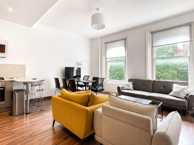 Courtfield Road, South Kensington, London SW7, 2 bed flat to rent, £3,850 pcm | PrimeLocation