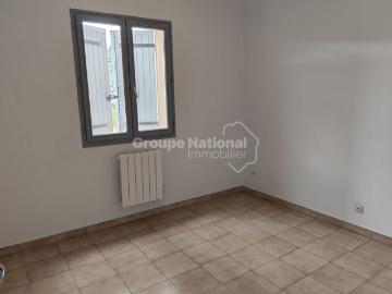 COURTHEZON Villa T4 avec jardin