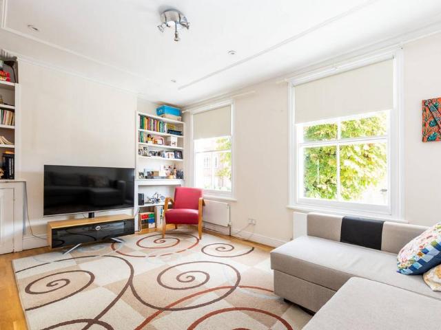 Courthope Villas, London, SW19 4EH, United Kingdom | 4 bed townhouse for rent #135136272 | Rentberry
