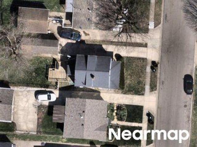 Courtland Ave
