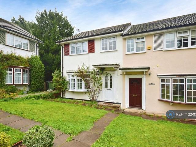 Courtlands, Sutton, SM2 3 bed end of terrace house to rent £2,450 pcm £565 pw