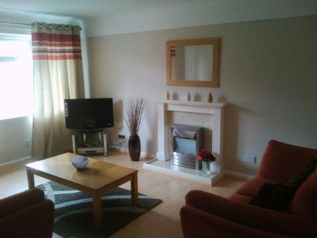 Courtleigh Manor, Boscombe Spa Road 2 bed flat to rent £1,250 pcm £288 pw