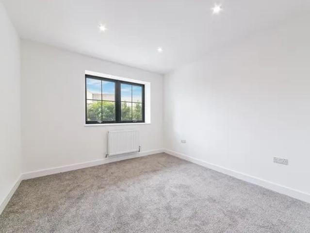 Courtyard Apartments, Stafford Road, CR0, Property for rent