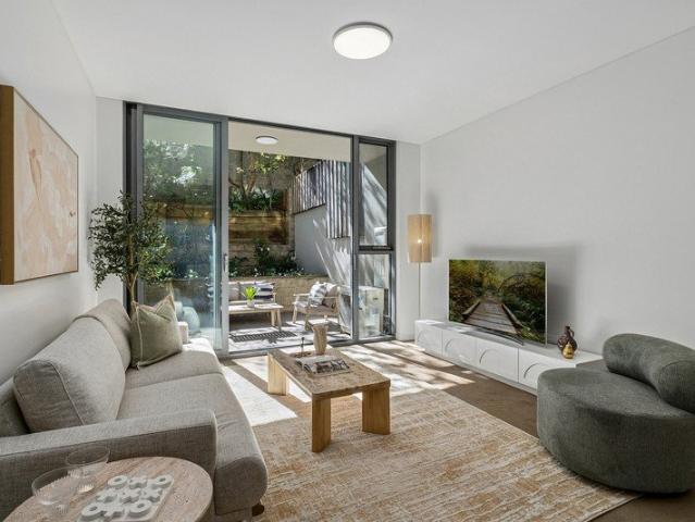 Courtyard haven offers the luxurious comforts of home without the fuss