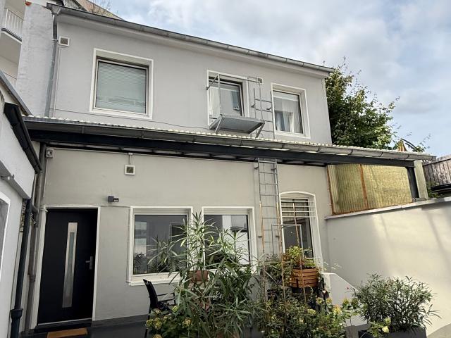 Courtyard Oasis: High quality Maisonette Apartment in popular Flingern Nord temporary for 11 12 months