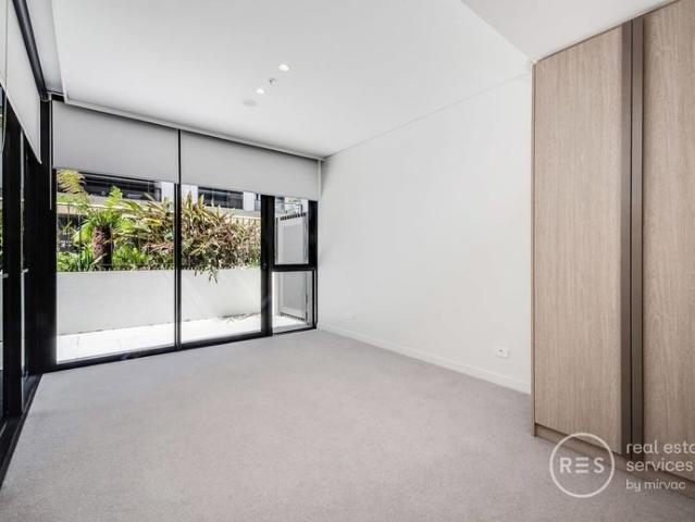 Courtyard Living at NINE by Mirvac | Stylish 1 Bedroom Apartment