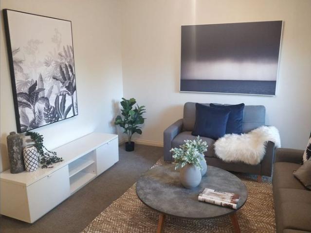 Courtyard living in prime location!