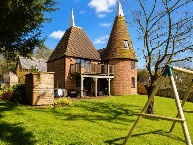 Cousley Wood, Wadhurst TN5, 4 bed property to rent, £2,600 pcm | PrimeLocation