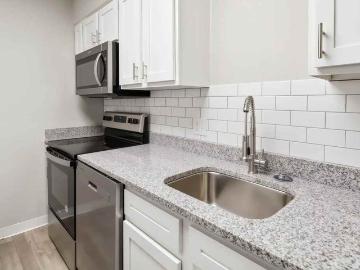 Cove at Fairforest Apartments 3 Bedroom Apartment for Rent at 105 Cavalier Dr, Greenville, SC 29607 Pleasantburg