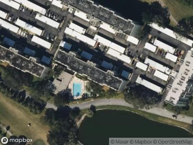Cove Cay Dr