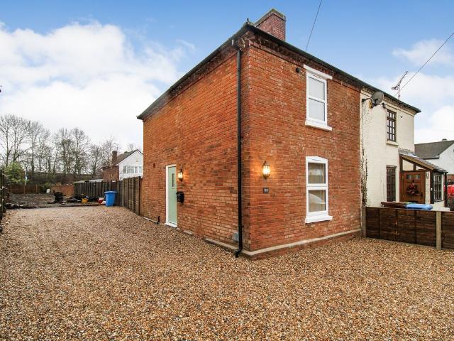 Cove Road, Farnborough, Hampshire GU14, 2 bed semi detached house to rent, £1,650 pcm | PrimeLocation
