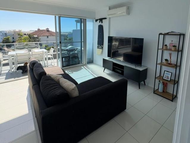 COVE 35 1BR UNIT WITH WATERFRONT VIEWS