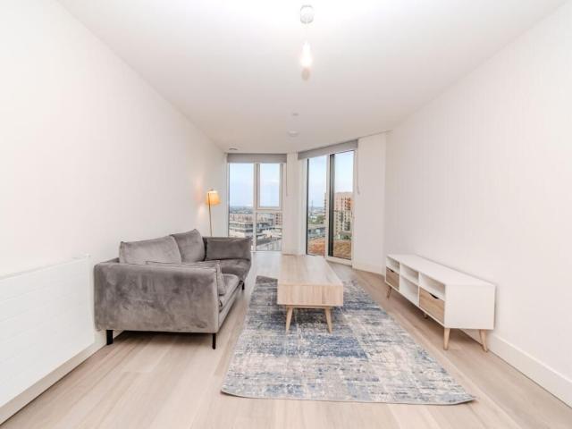 Covent Garden, London WC2H, 1 bed flat to rent, £4,950 pcm | PrimeLocation