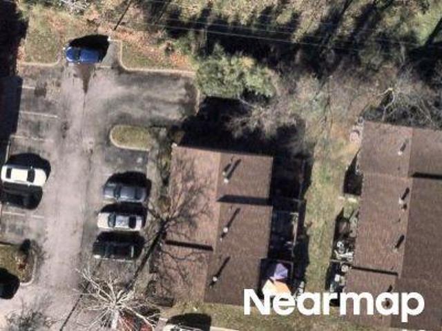 Coventry Woods Dr