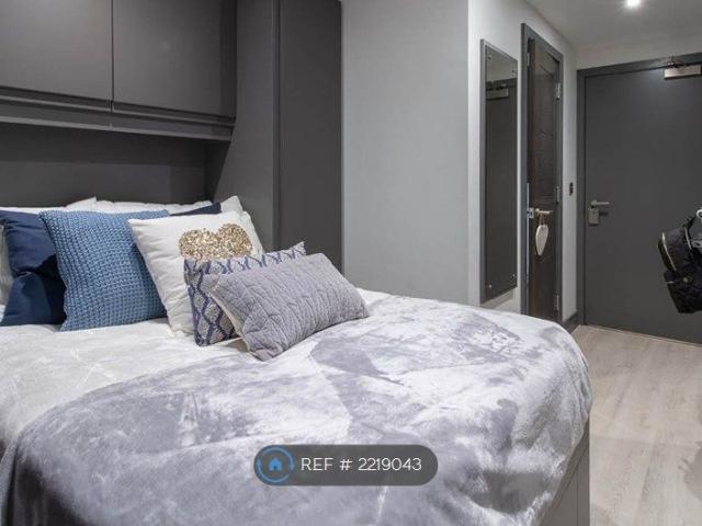 Coventry, Coventry CV1, Studio to rent, £819 pcm | PrimeLocation