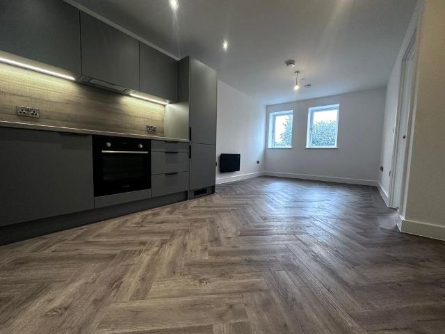 Coventry Road, Birmingham, B26 1 bed flat to rent £975 pcm £225 pw