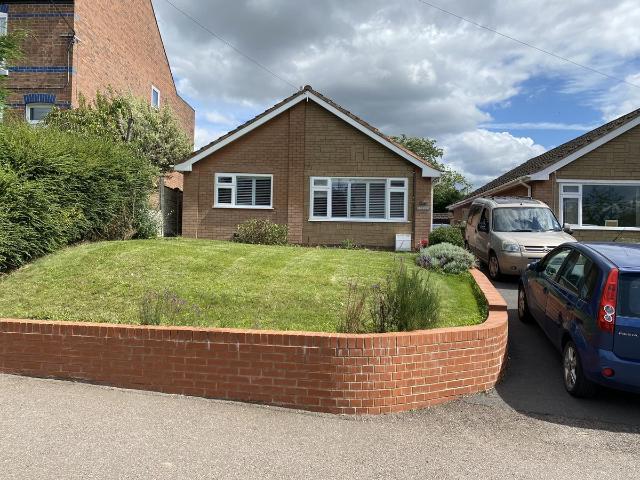 Coventry Road, Kingsbury B78, 2 bed bungalow to rent, £1,250 pcm | PrimeLocation
