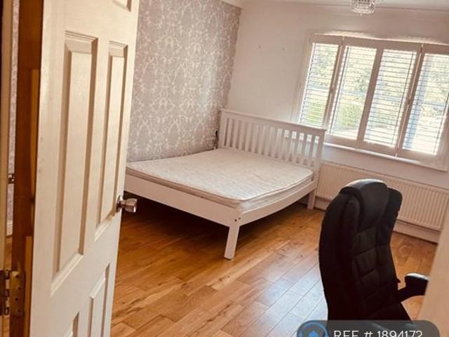 Covesfield, Gravesend, DA11 1 bed in a house share to rent £710 pcm £164 pw
