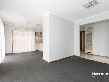 Covered Alfresco & Large Backyard – Perfect for Families